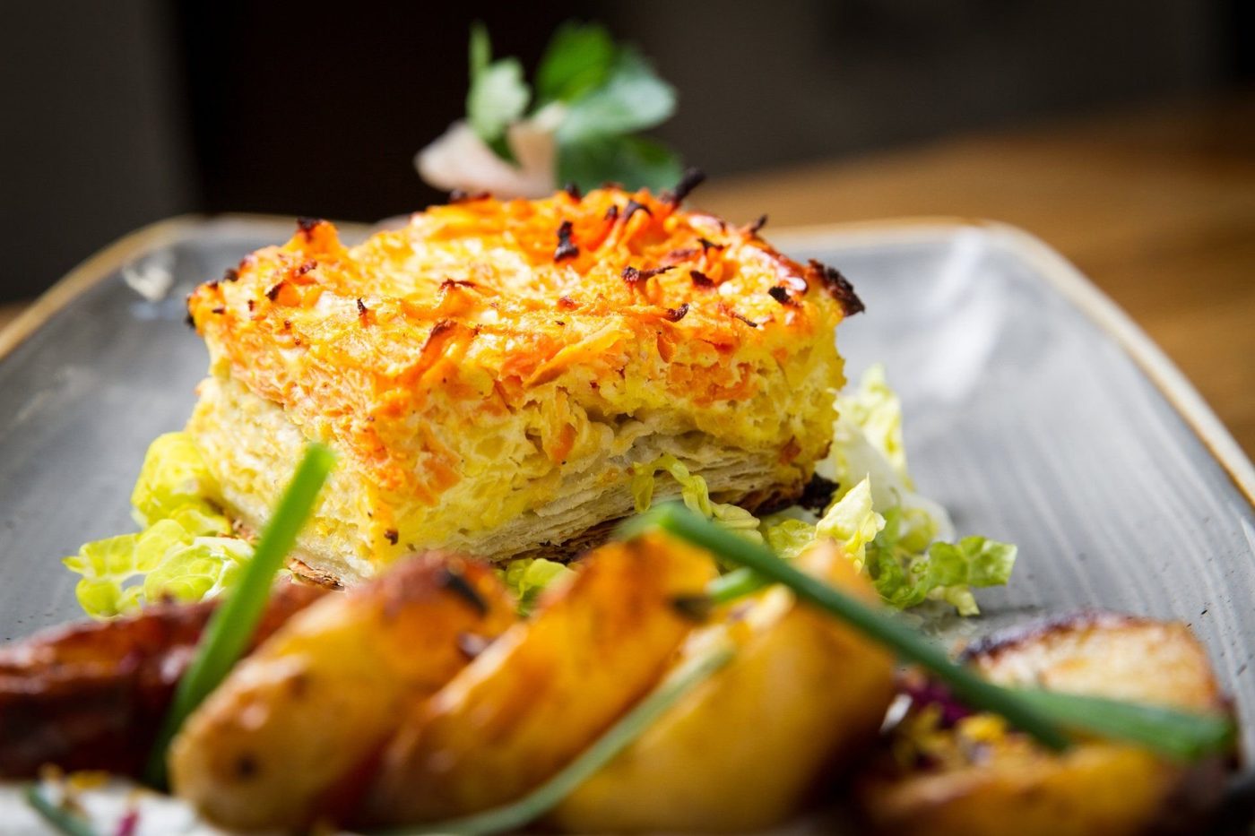 Gastronomie · Gericht mit Käsekruste